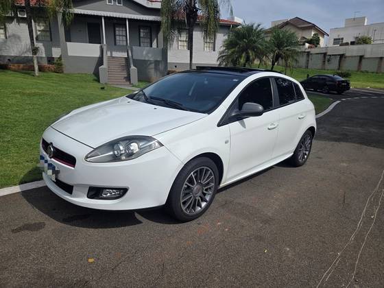 FIAT BRAVO 1.8 SPORTING 16V FLEX 4P MANUAL